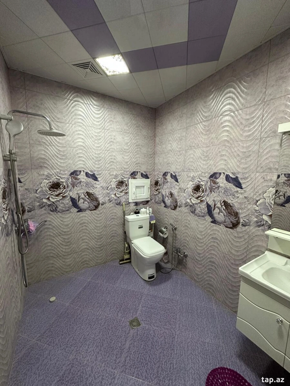 Satılır 3 otaqlı yeni tikili 89 m²