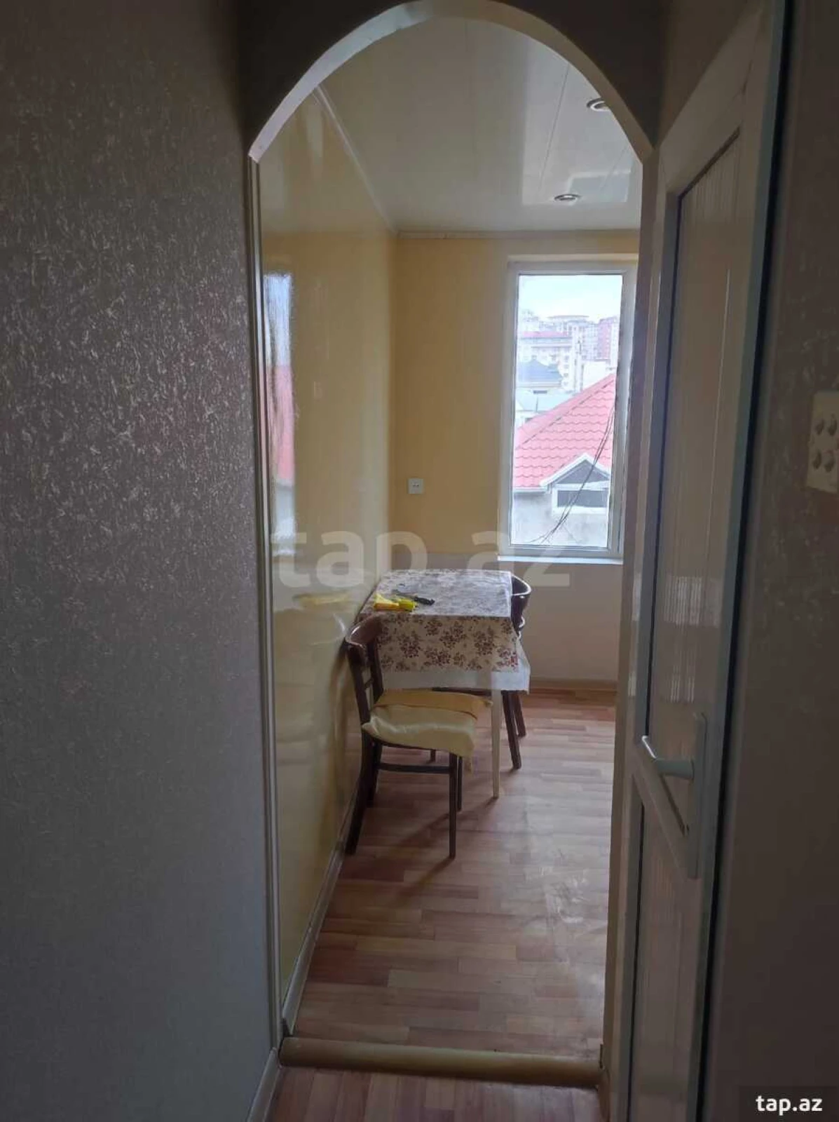 Satılır 2 otaqlı mənzil 45 m²