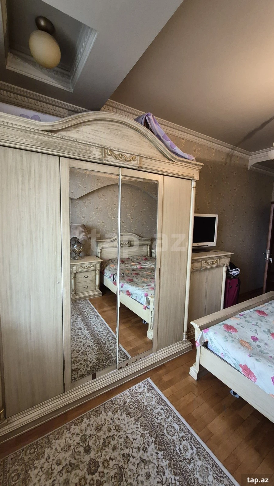 Satılır 2 otaqlı yeni tikili 92 m²