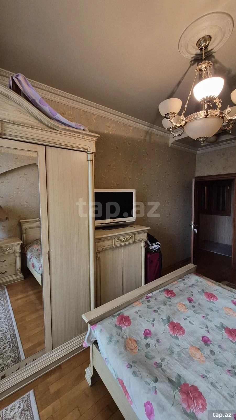 Satılır 2 otaqlı yeni tikili 92 m²