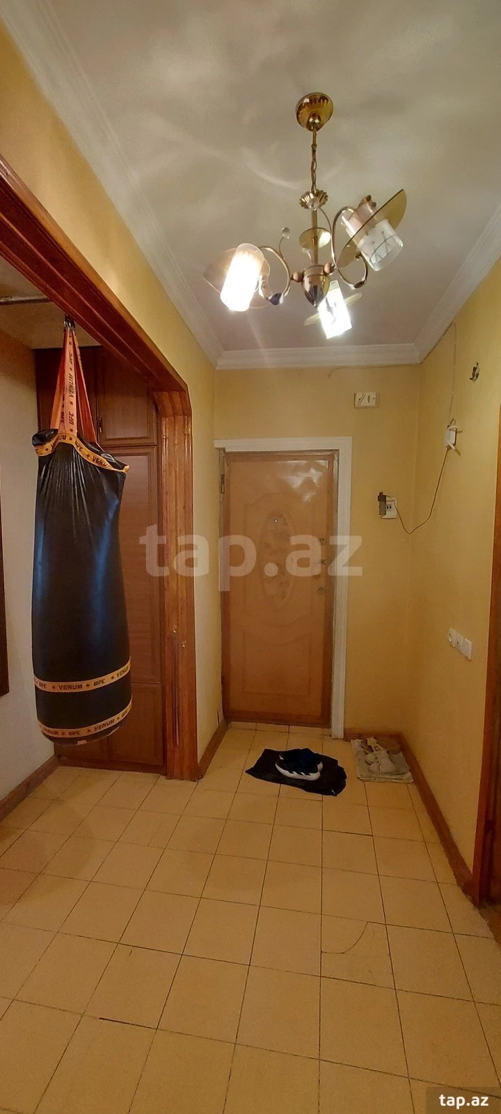 Satılır 5 otaqlı mənzil 72 m²