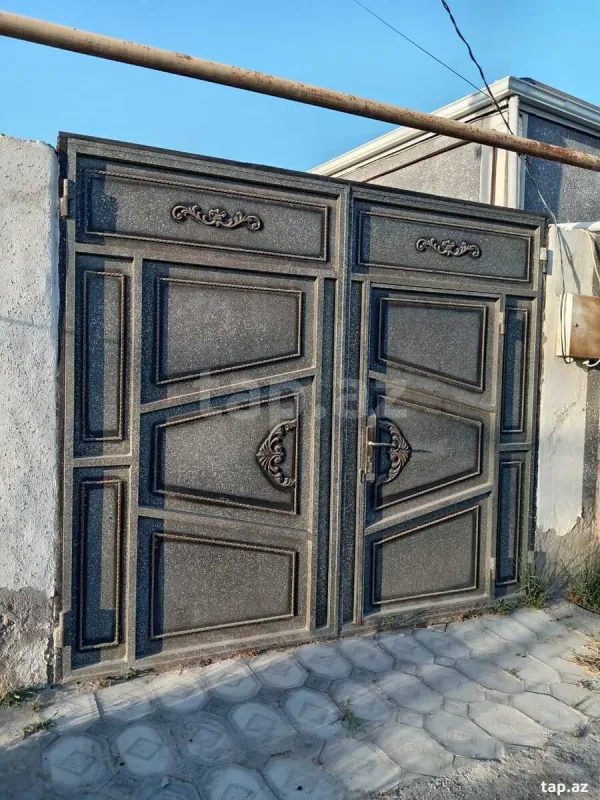 Satılır 3 otaqlı həyət evi
