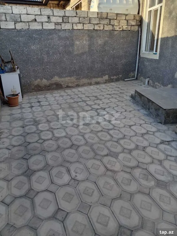 Satılır 3 otaqlı həyət evi