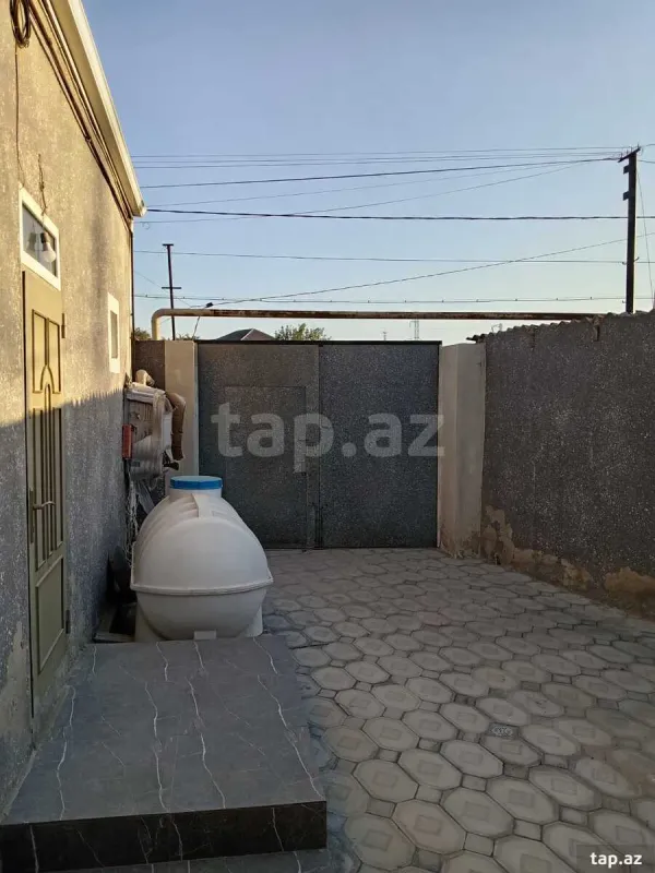 Satılır 3 otaqlı həyət evi