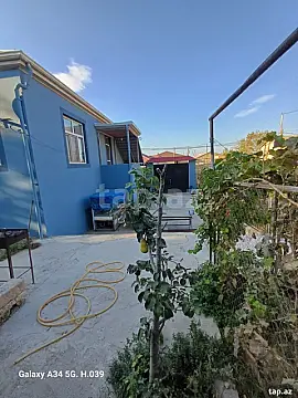 Satılır 4 otaqlı həyət evi
