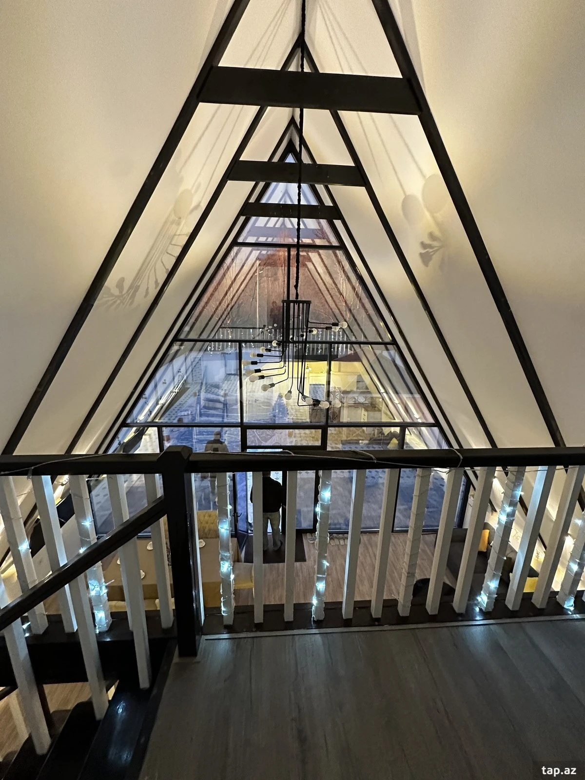 Kirayə verilir 4 otaqlı həyət evi