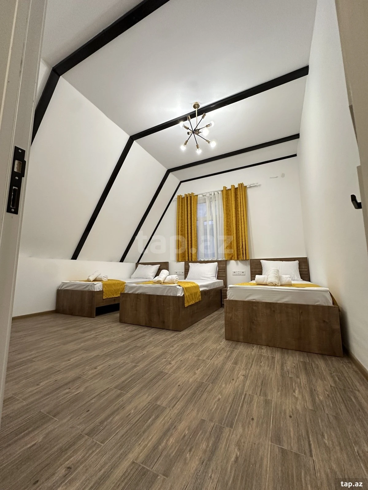 Kirayə verilir 4 otaqlı həyət evi