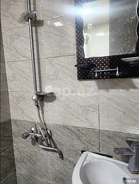 Kirayə verilir 2 otaqlı mənzil 40 m²