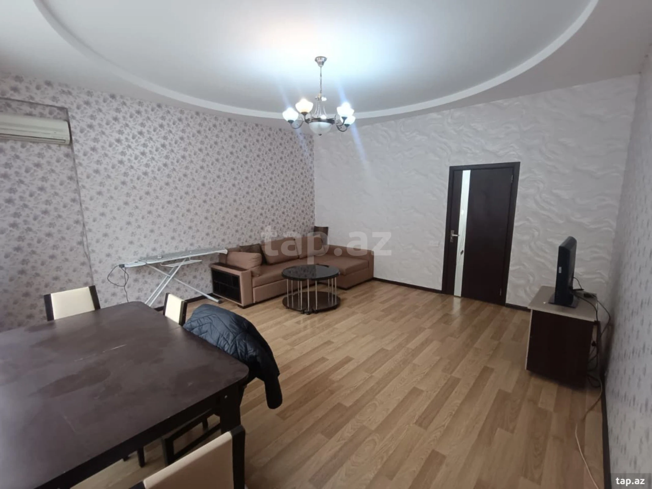 Kirayə verilir 3 otaqlı yeni tikili 95 m²