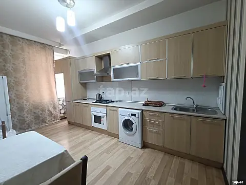 Kirayə verilir 3 otaqlı yeni tikili 95 m²