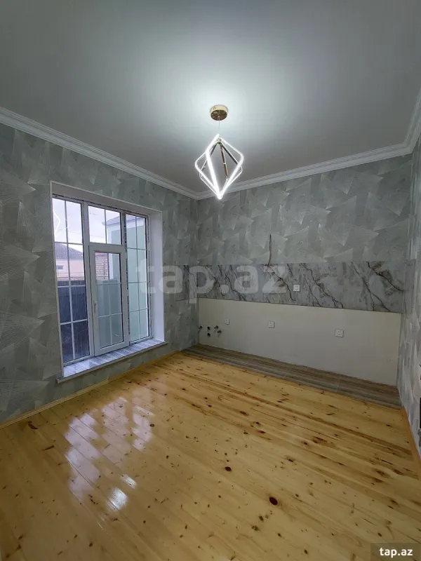 Satılır 3 otaqlı həyət evi