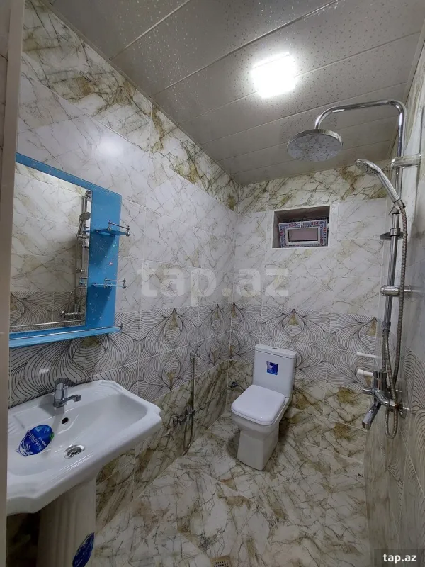 Satılır 3 otaqlı həyət evi