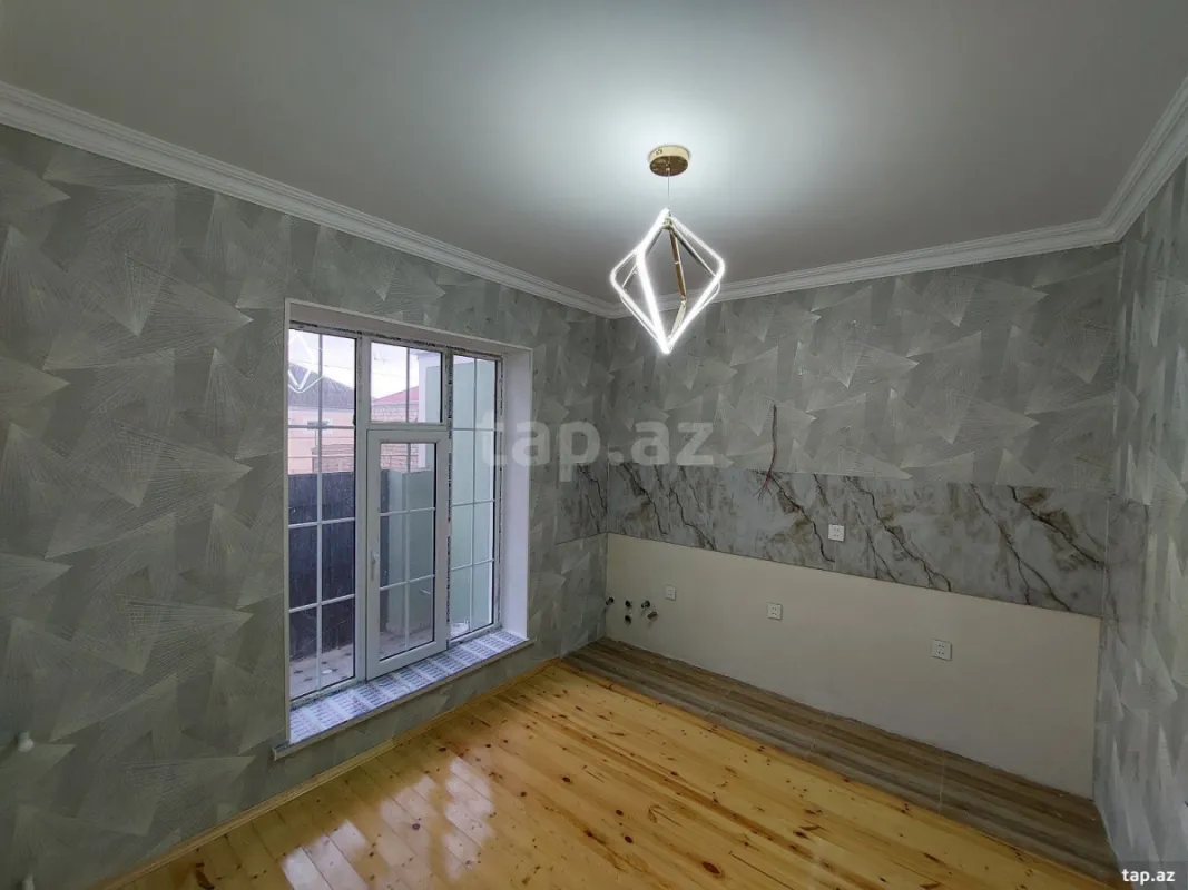 Satılır 3 otaqlı həyət evi