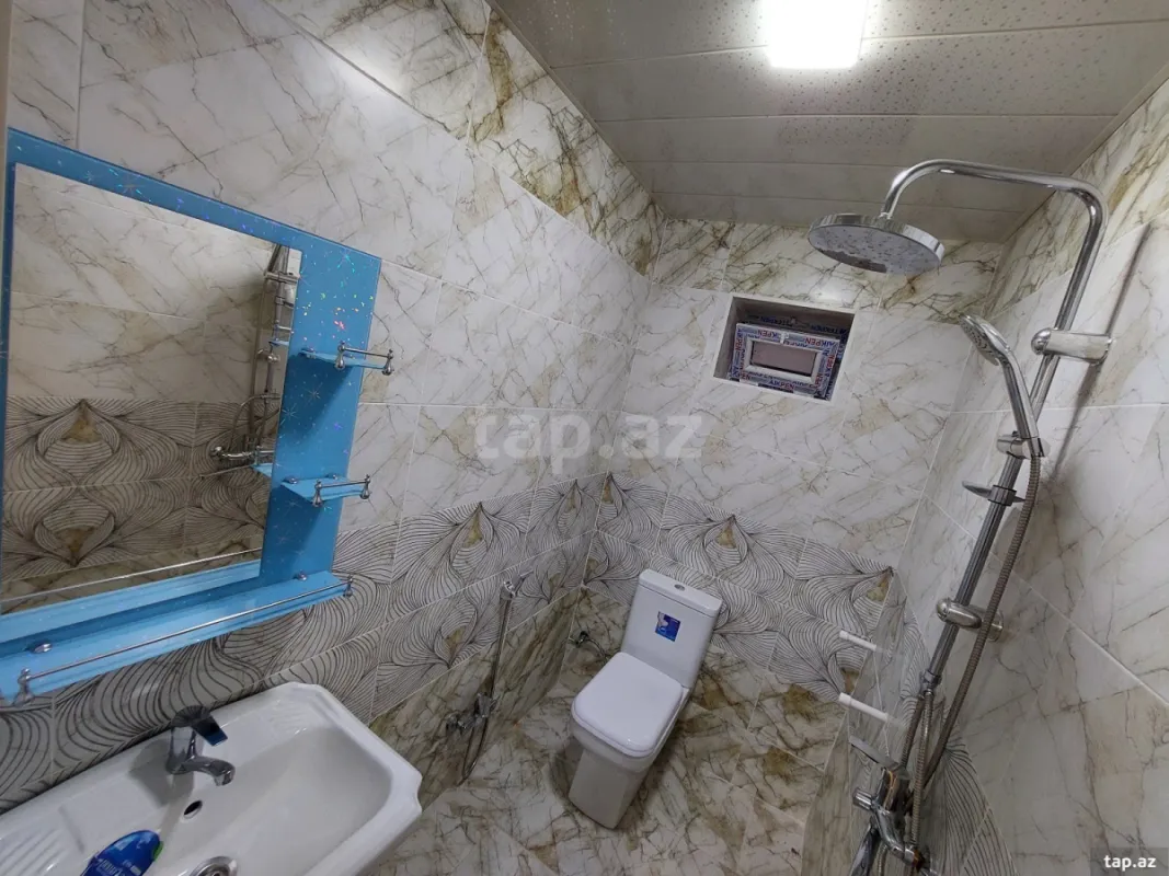 Satılır 3 otaqlı həyət evi