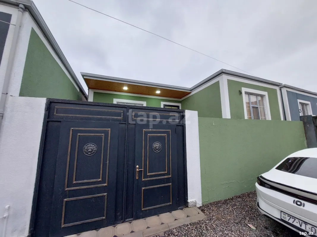 Satılır 3 otaqlı həyət evi