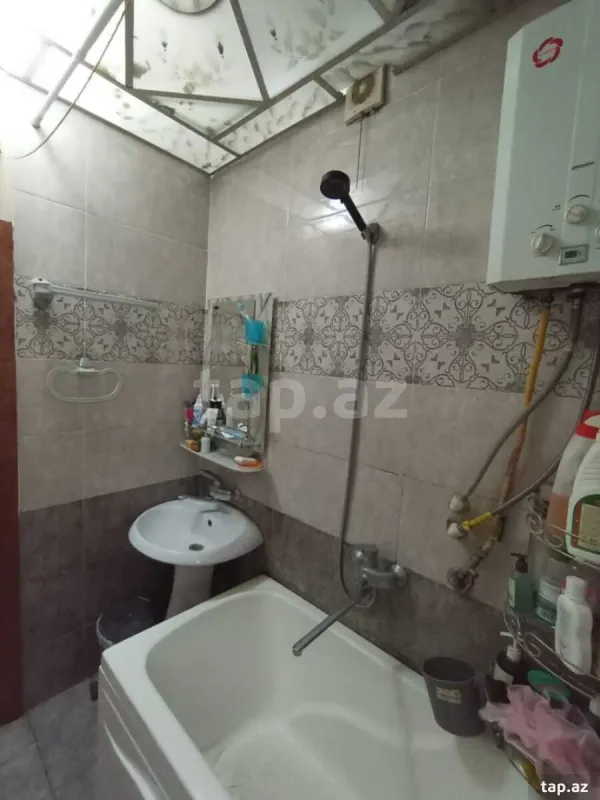 Satılır 3 otaqlı mənzil 75 m²