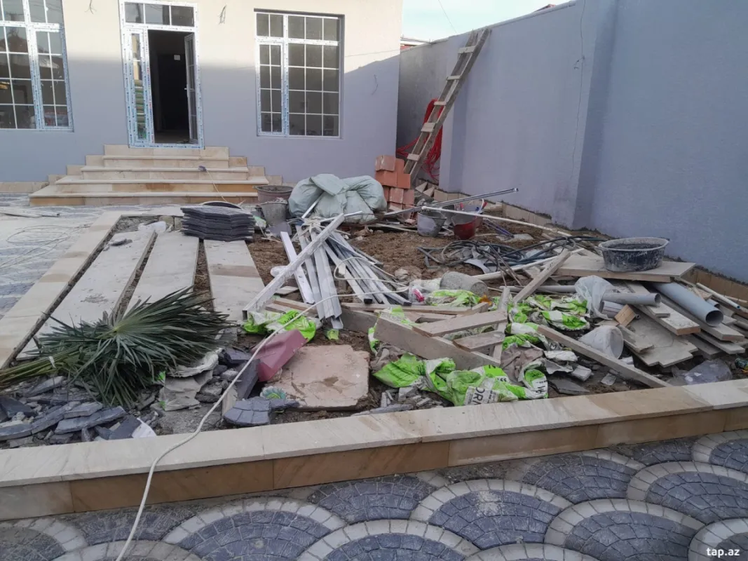 Satılır 3 otaqlı həyət evi