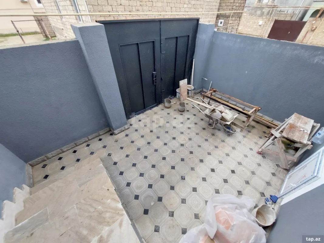 Satılır 3 otaqlı həyət evi