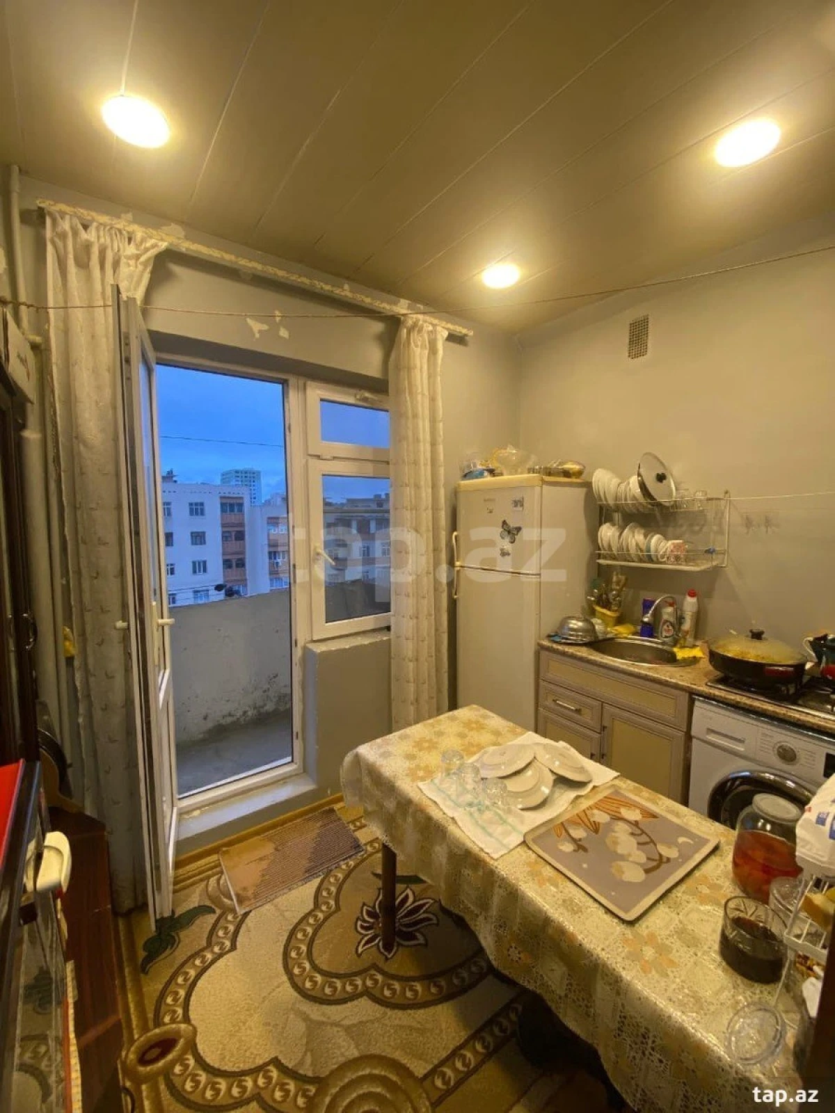Satılır 2 otaqlı mənzil 57 m²