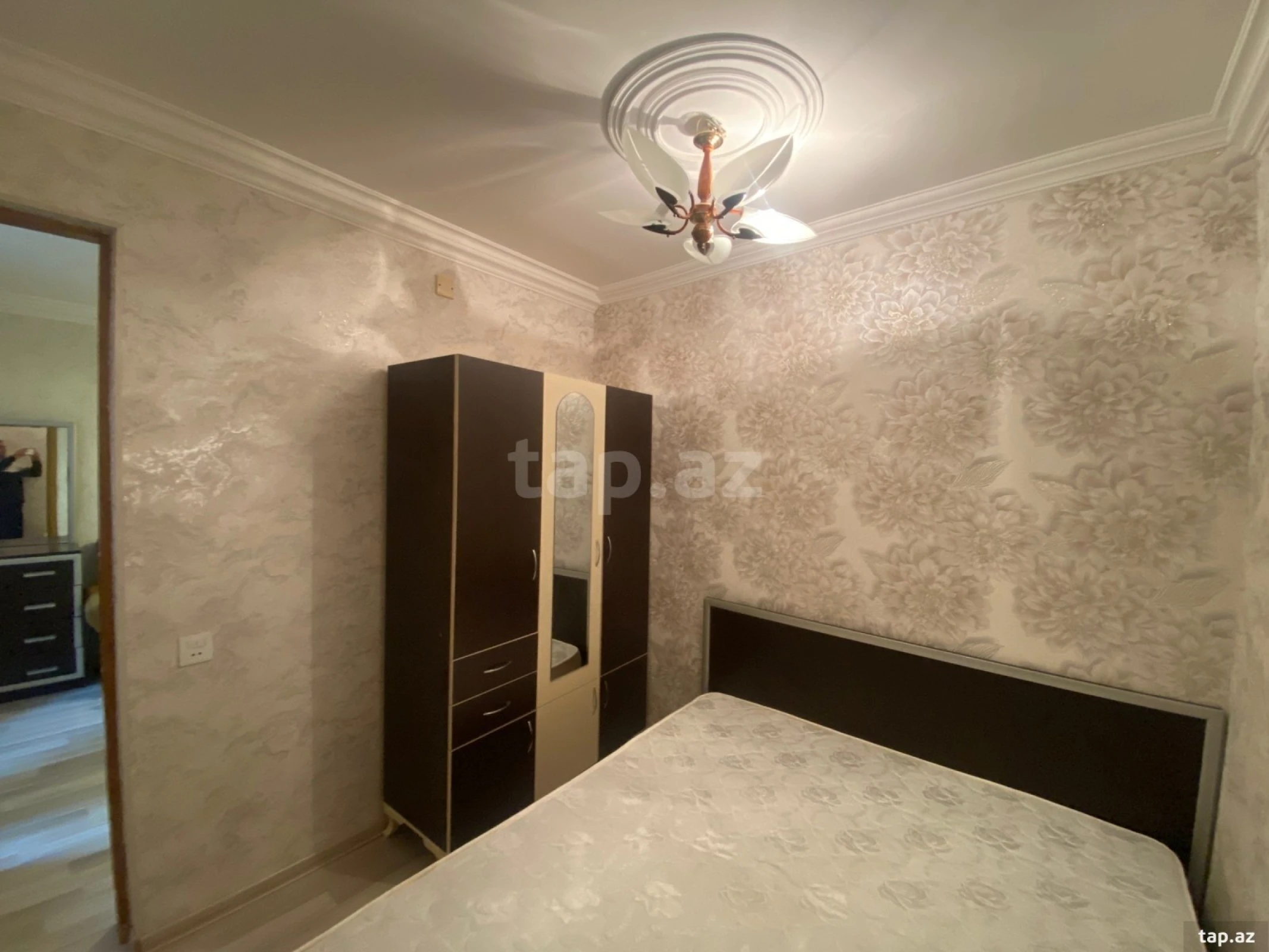 Kirayə verilir 2 otaqlı mənzil 45 m²
