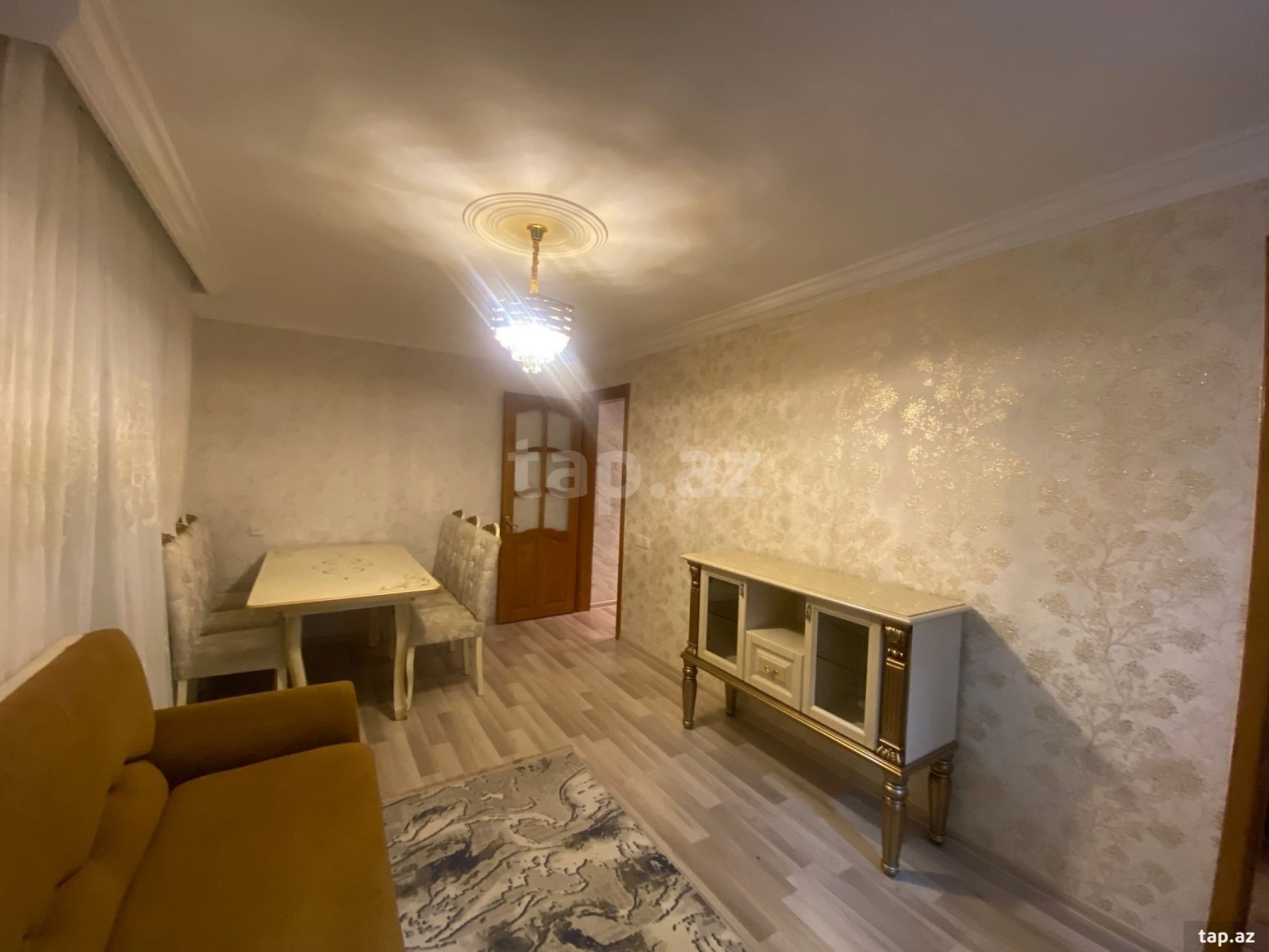 Kirayə verilir 2 otaqlı mənzil 45 m²