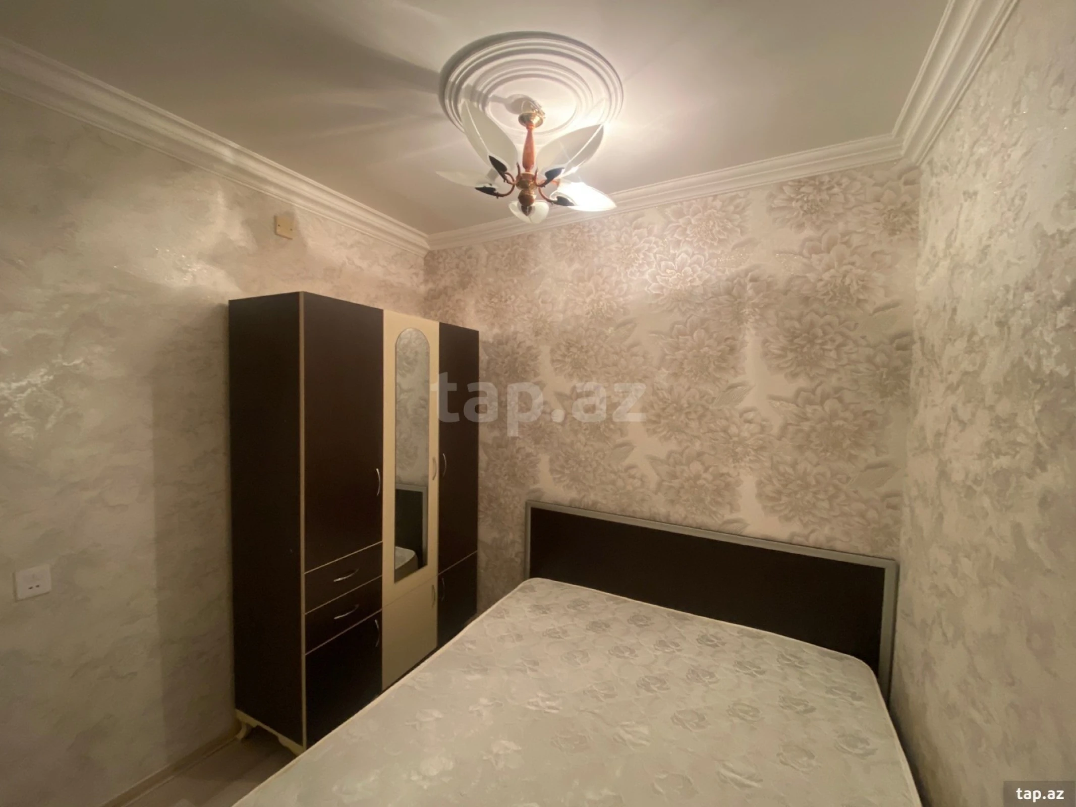 Kirayə verilir 2 otaqlı mənzil 45 m²
