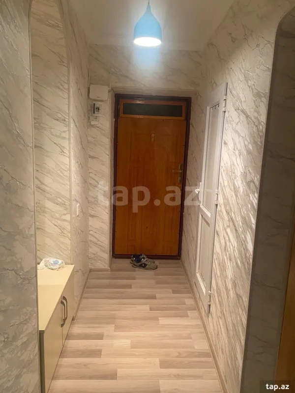 Kirayə verilir 2 otaqlı mənzil 45 m²