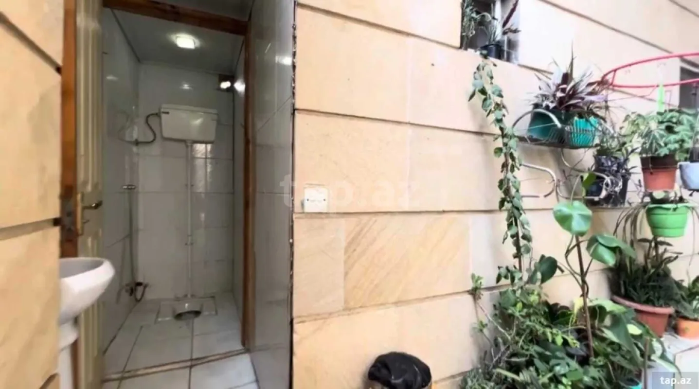 Satılır 3 otaqlı həyət evi