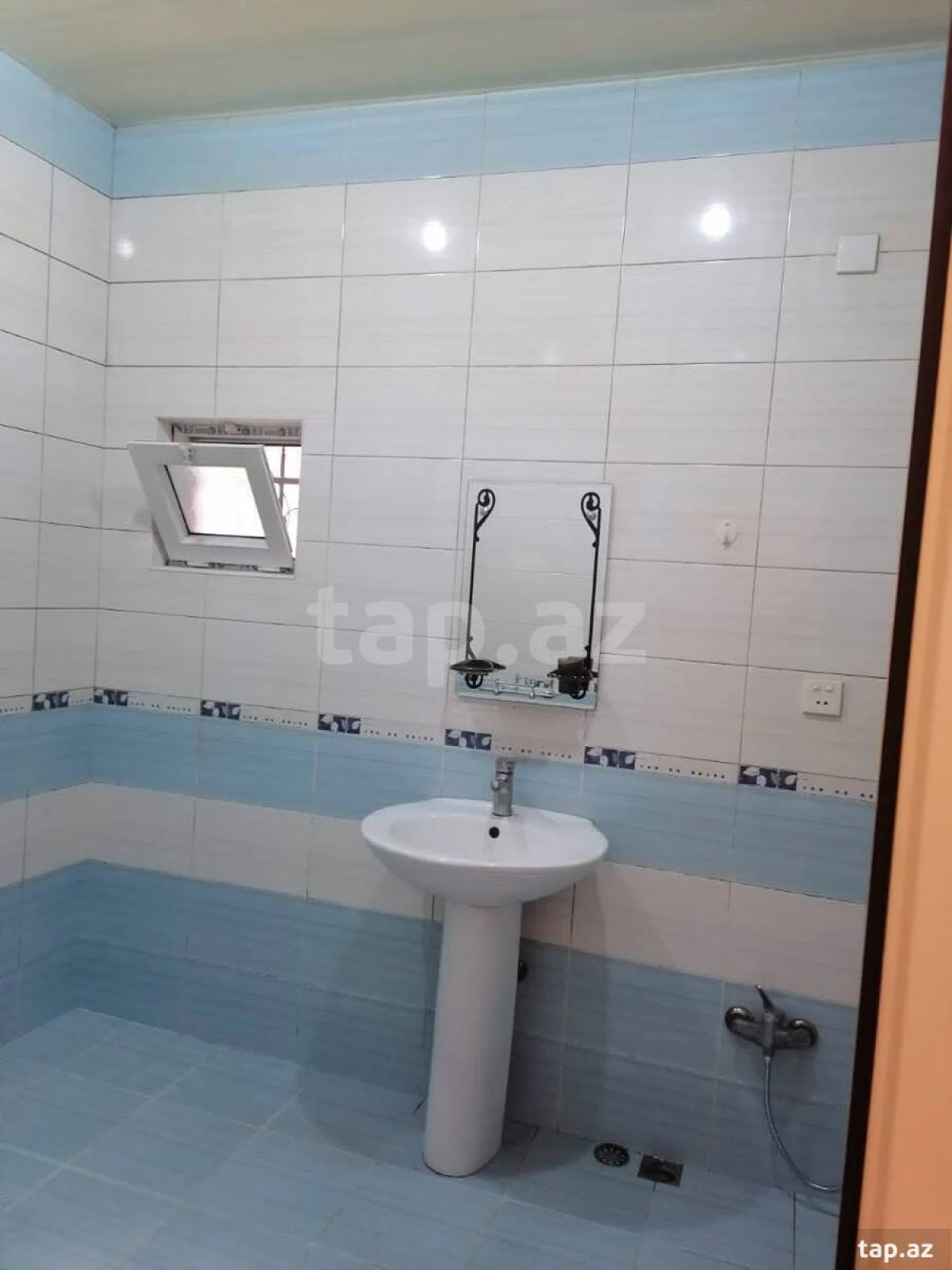 Kirayə verilir 4 otaqlı həyət evi 400 m²