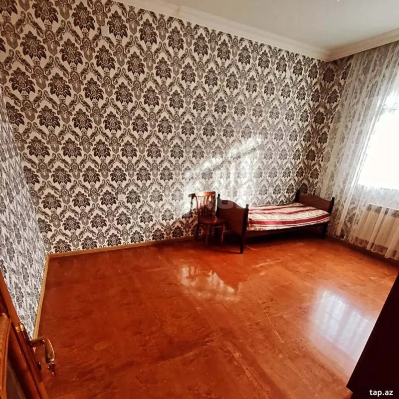 Kirayə verilir 4 otaqlı həyət evi 400 m²