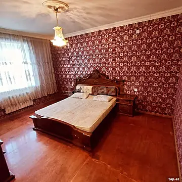 Kirayə verilir 4 otaqlı həyət evi 400 m²