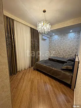 Satılır 3 otaqlı yeni tikili 125 m²