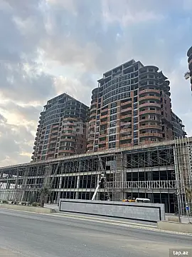 Satılır 2 otaqlı yeni tikili 83 m²