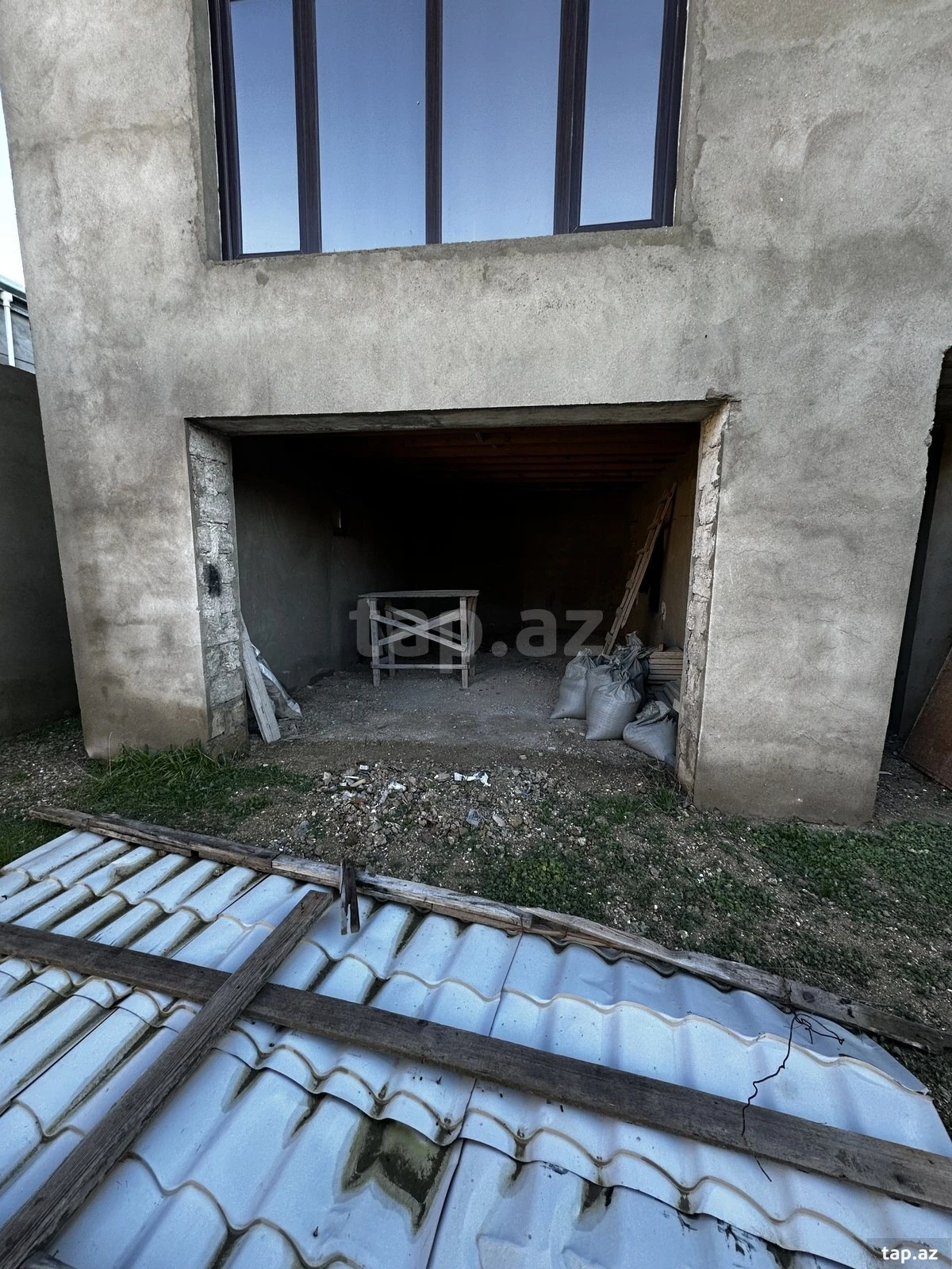 Satılır 6 otaqlı həyət evi 150 m²