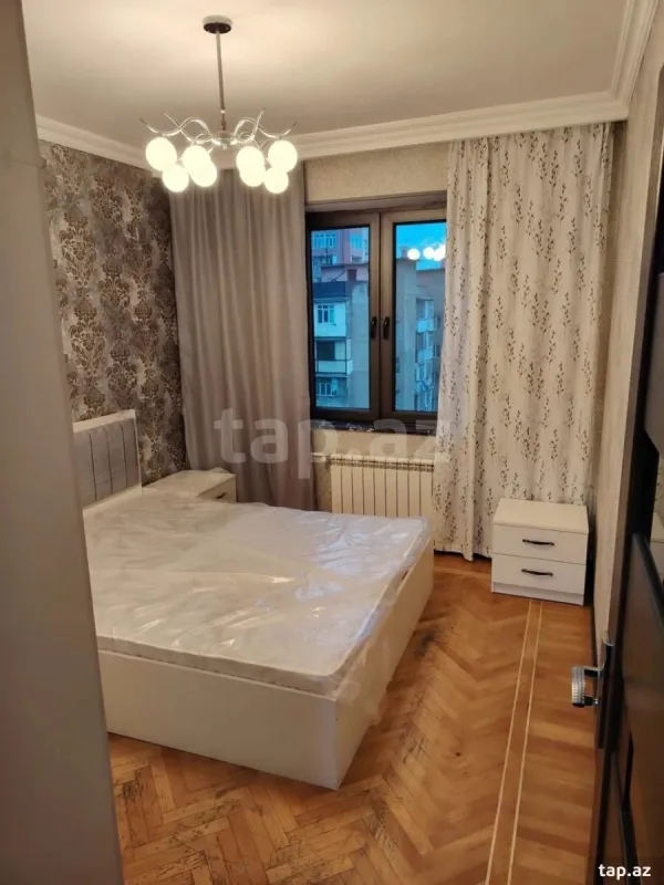 Kirayə verilir 2 otaqlı yeni tikili 65 m²