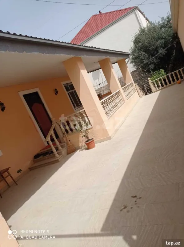 Kirayə verilir 3 otaqlı həyət evi 140 m²