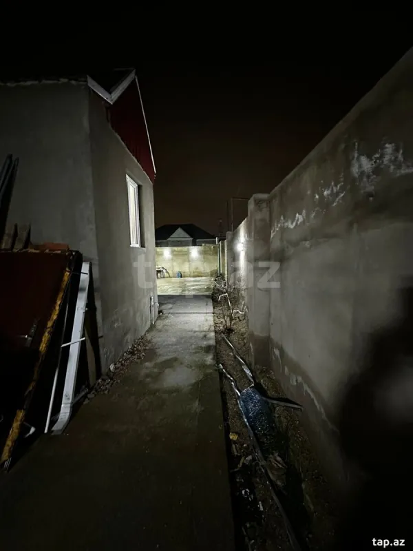 Satılır 4 otaqlı həyət evi
