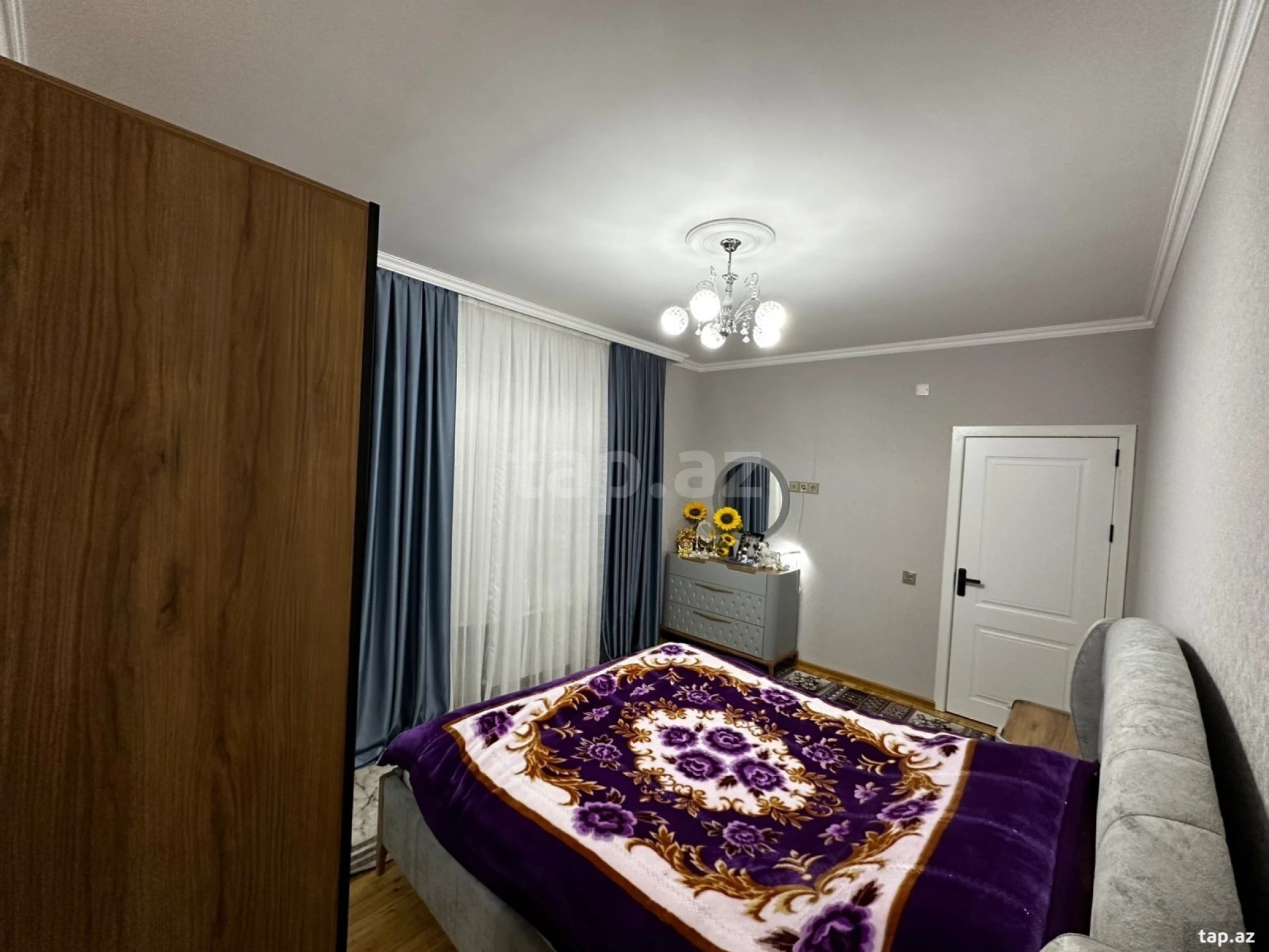 Satılır 4 otaqlı həyət evi