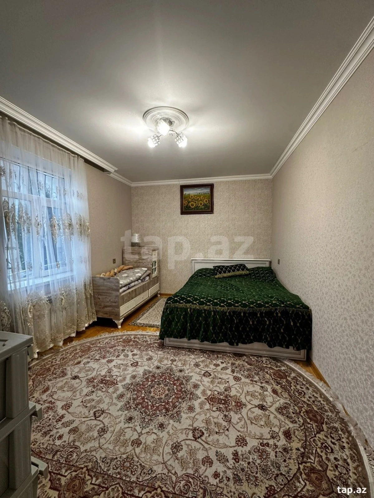 Satılır 4 otaqlı həyət evi