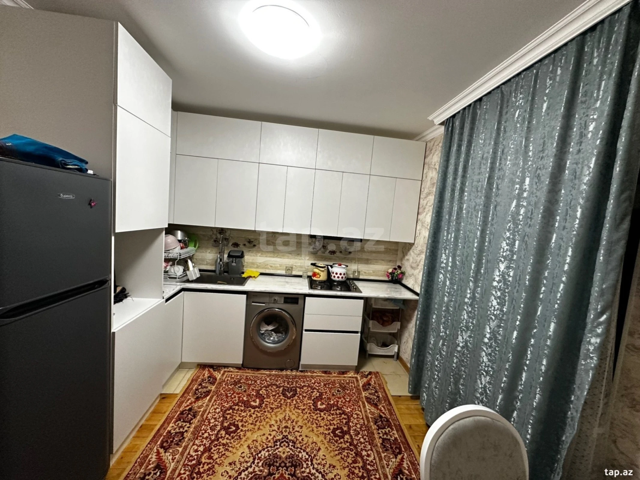 Satılır 4 otaqlı həyət evi