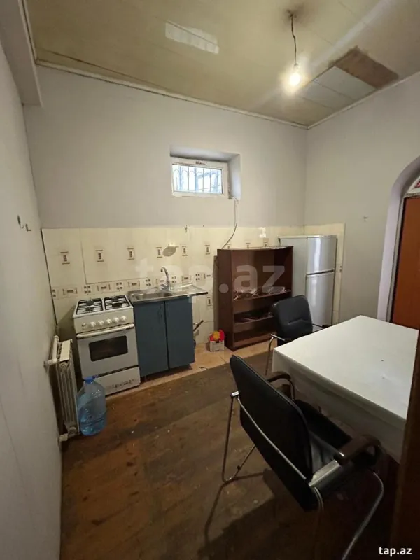 Kirayə verilir 1 otaqlı həyət evi
