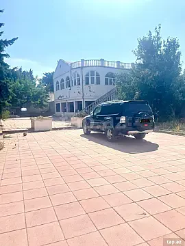 Satılır 10 otaqlı həyət evi 200 m² — Bakı, Novxanı 10 otaq 200.00 m²