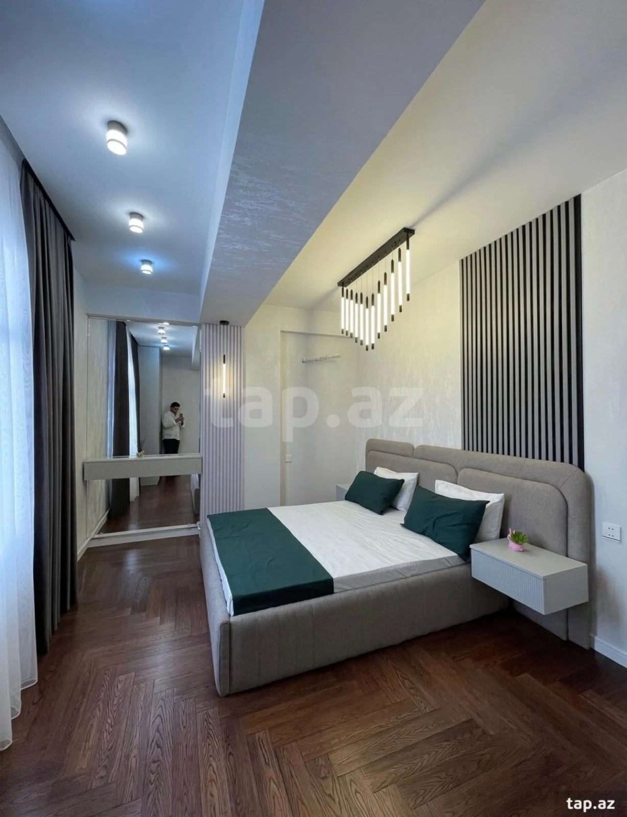 Satılır 2 otaqlı yeni tikili 90 m²