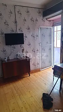 Kirayə verilir 3 otaqlı həyət evi