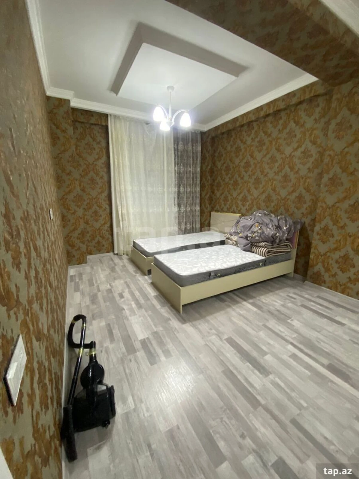 Kirayə verilir 3 otaqlı yeni tikili 102.2 m²