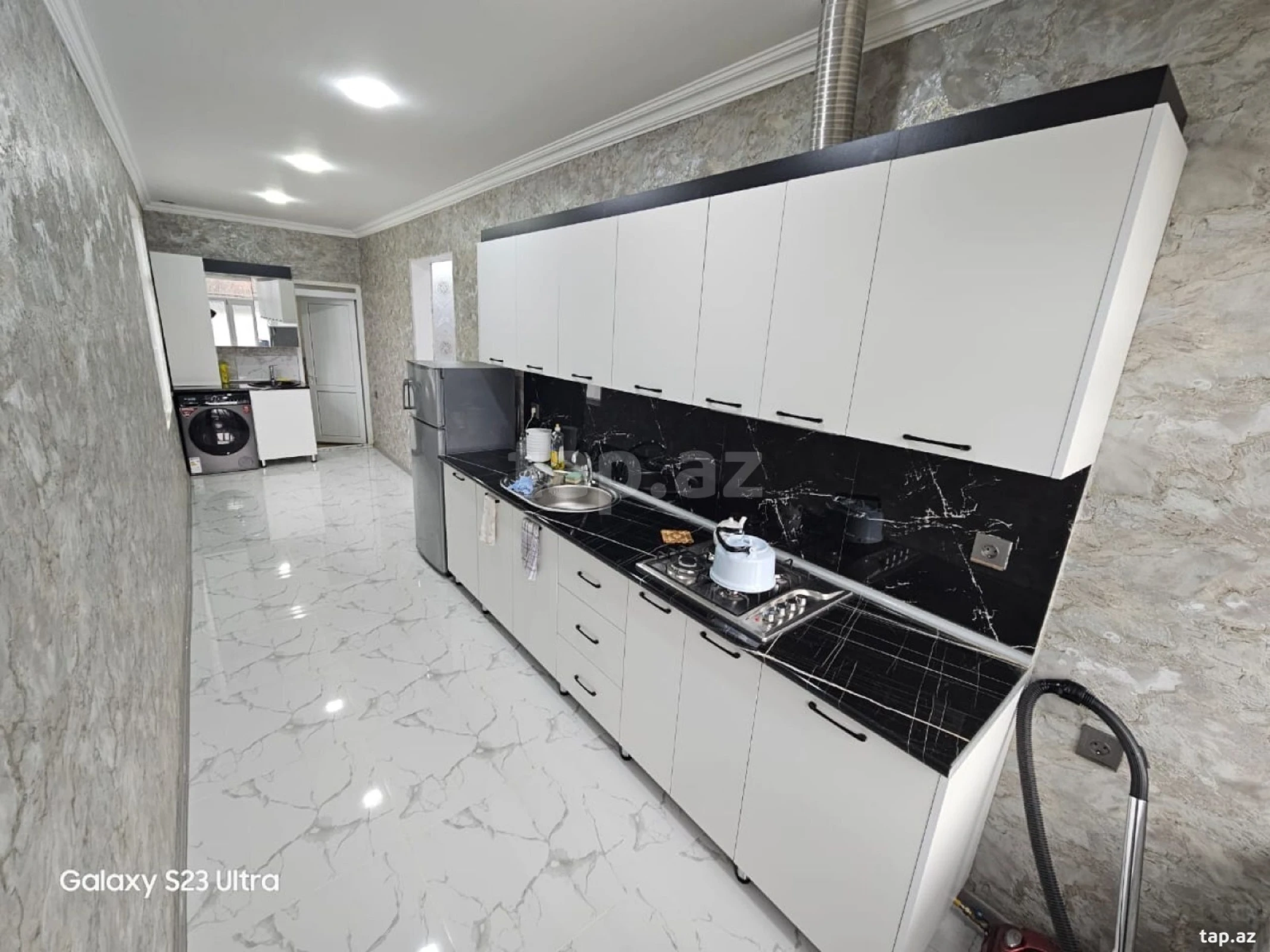 Kirayə verilir 3 otaqlı həyət evi