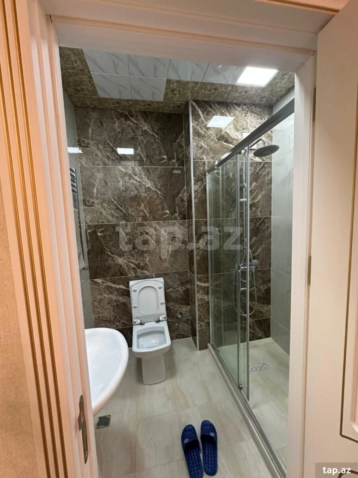 Kirayə verilir 3 otaqlı yeni tikili 100 m²