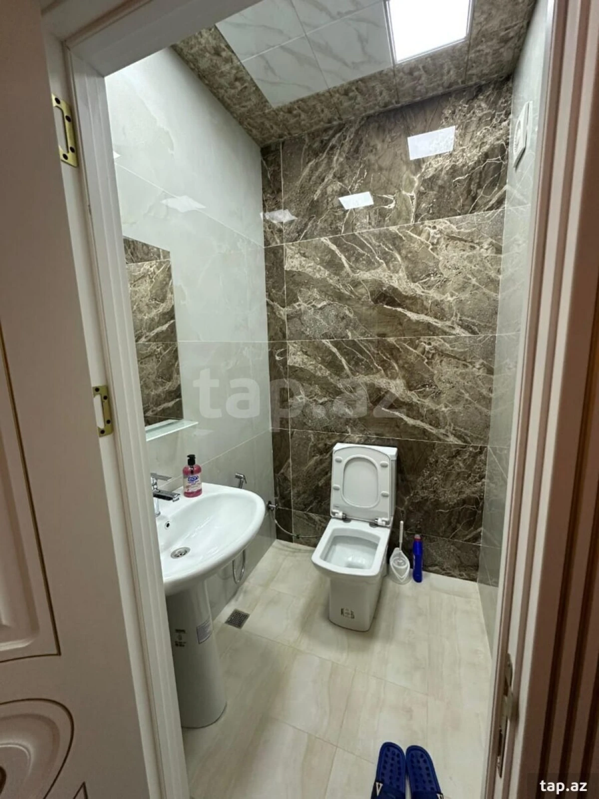 Kirayə verilir 3 otaqlı yeni tikili 100 m²