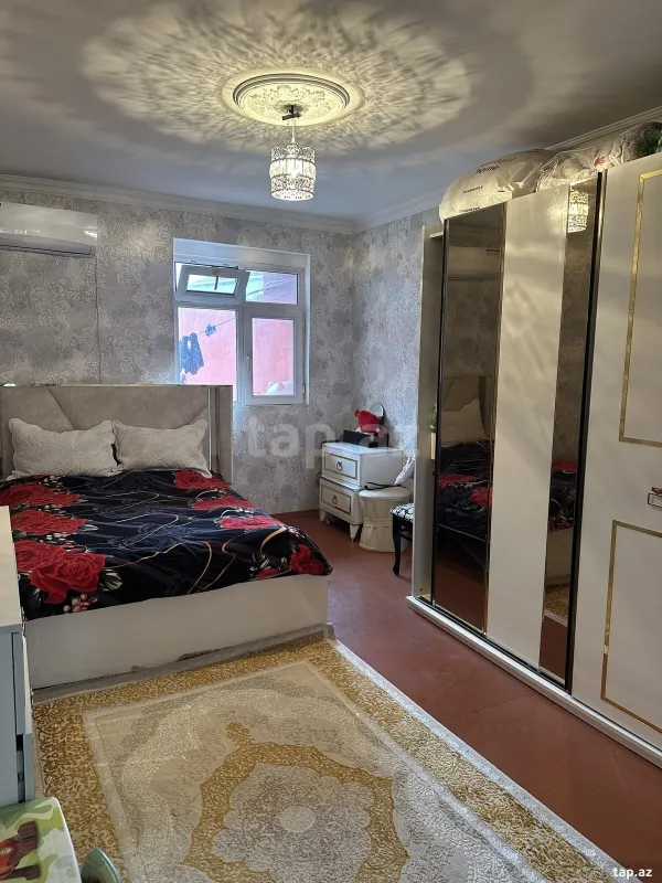Satılır 3 otaqlı həyət evi