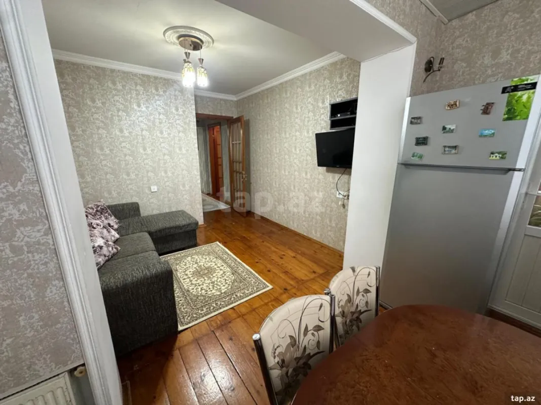 Kirayə verilir 3 otaqlı mənzil 75 m²